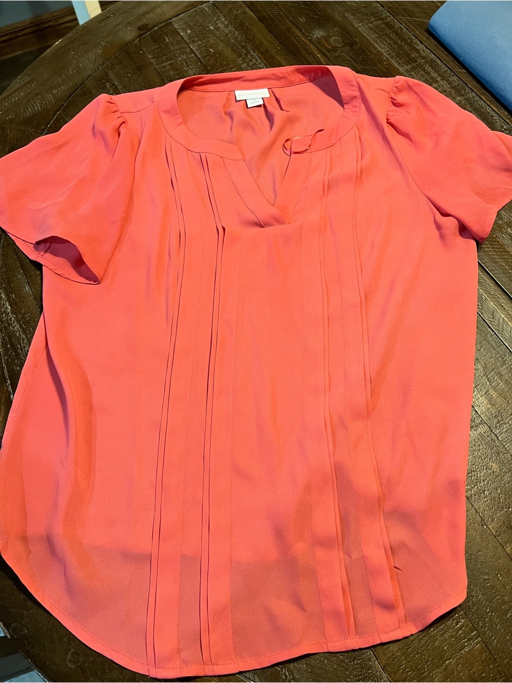 Liz Claiborne Coral Pintuck Short Sleeve Blouse